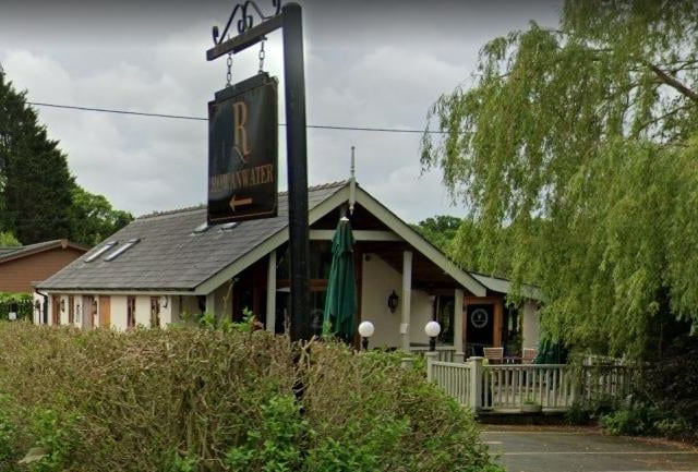 The Mad Hunter on Garstang Road, St Michael's On Wyre, has a rating of 4.8 out of 5 from 253 Google reviews