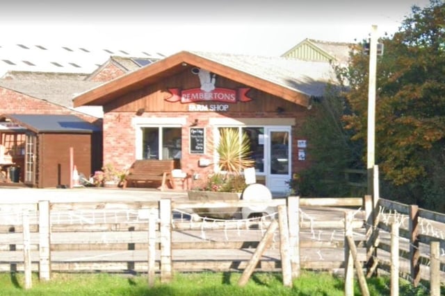 Pembertons Farm Shop & Dairies on Ballam Road, Lytham St Annes,  has a rating of 4.8 out of 5 on Google