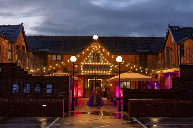 Walterz Entertainment Centre