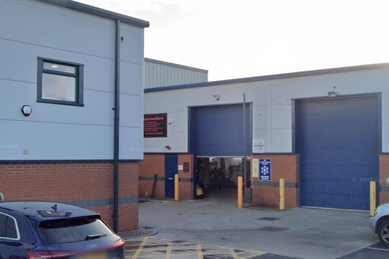 J D Automotive on Barrow Close has a 5 out of 5 rating from 41 Google reviews. Telephone 01253 692119