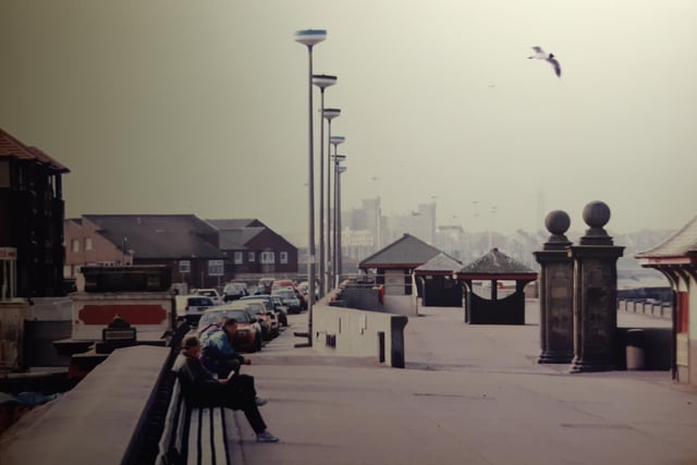 A superb retro scene of Cleveleys promenade in the mid 1990s. It looks very different these days...