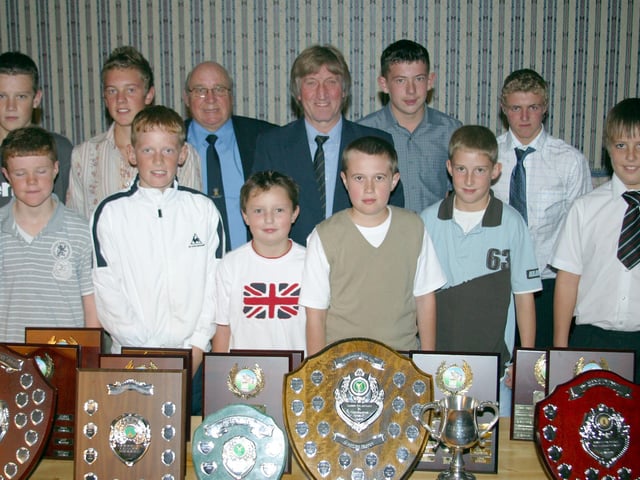 Players and officials at the Mansfield Youth Cricket League annual presentation held at Red Brick House
Pictured left to right are: back row Andrew Staszkeiwicz (17), Jacob Ball (15), Mick Bonsall (secratary), Stan Green (Chair), Tom Smith (13), Alistar Haynes (16). Front row, Edward Riddell (13), Matt Staszkeiwicz (12), Connor Flemming (11), Liam Dudley (12), James Colman (13), Devon McCarthy (11)