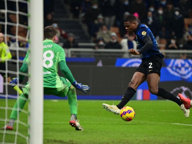 Inter defender Denzel Dumfries has claimed he gave little thought to joining Everton instead of the Serie A giants, after receiving offers from both clubs last summer. He was snapped up after impressing for the Netherlands at Euro 2020. (Sport Witness)
