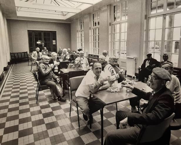 A morning cuppa in the sun room, 1988