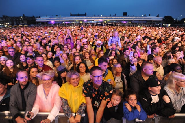 George Ezra fans in 2018