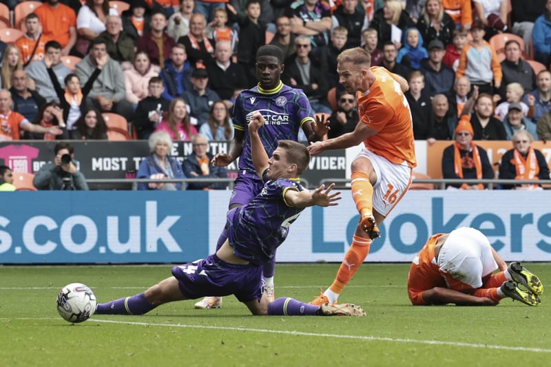 You know exactly what you're getting from Jordan Rhodes. 

Converted the penalty to give Blackpool the lead, took his second and third goals really well, and looked generally dangerous throughout.