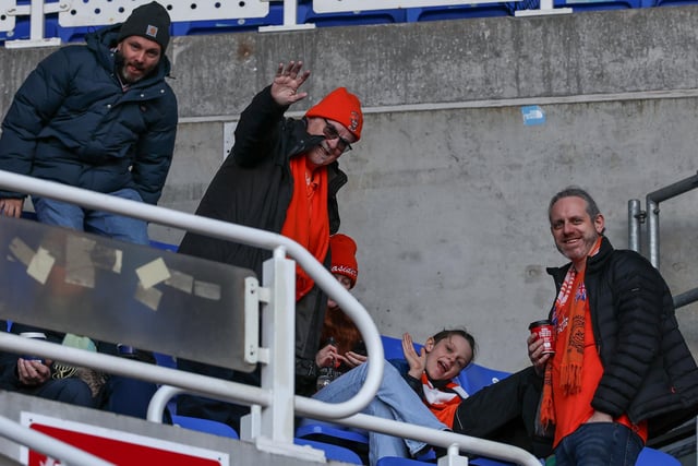 Seasiders supporters enjoyed their trip to Reading.