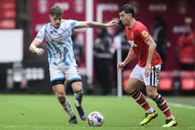Lincoln City's Harry Boyes vies for possession with Charlton Athletic's Albie Morgan

The EFL Sky Bet League One - Charlton Athletic v Lincoln City - Saturday 7th January 2023 - The Valley - London