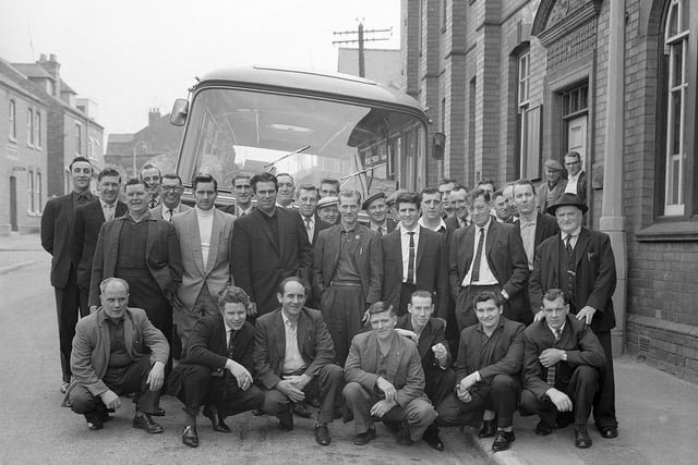 Shirebrook Welfare outing in 1965 - don't they all look smart?