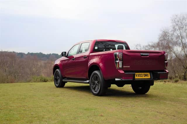 Isuzu D-Max V-Cross