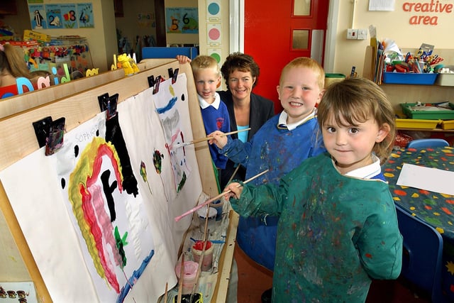 Westcliff Primary School nursery children with headteacher Sue Wilson, 2003
