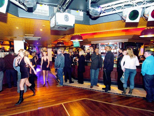 Re-opening of Brannigans, 2005