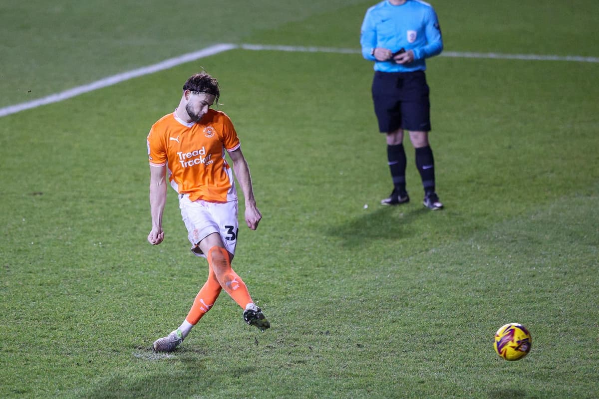 Jake Balmforth Blackpool loan decision made on ex-Burnley defender