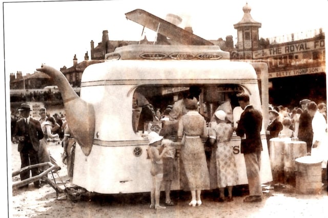 The teapot mobile cafe on Blackpool beach