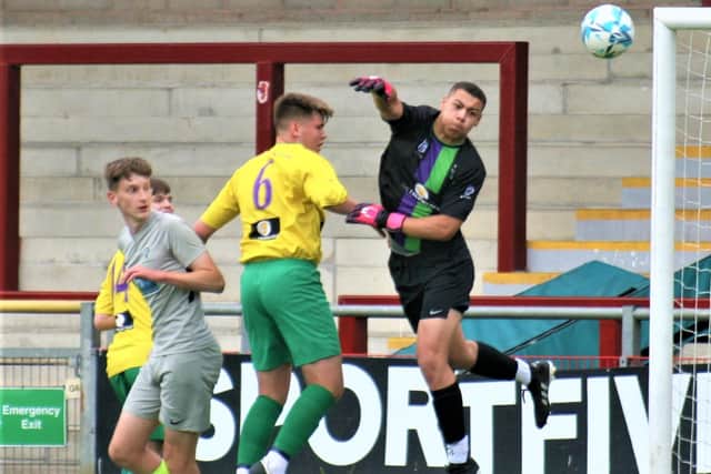 Under-18s finals action from Highbury