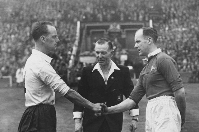 The 1948 FA Cup final (Photo by Fox Photos/Hulton Archive/Getty Images).