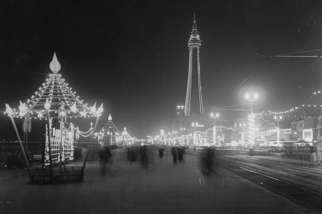 September 4 1956 - Illuminations on the promenade