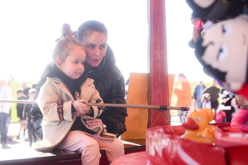 Abby Hudson with dauhter Isla,  aged three, enjoying Easter fun fair at Anchorsholme Park.