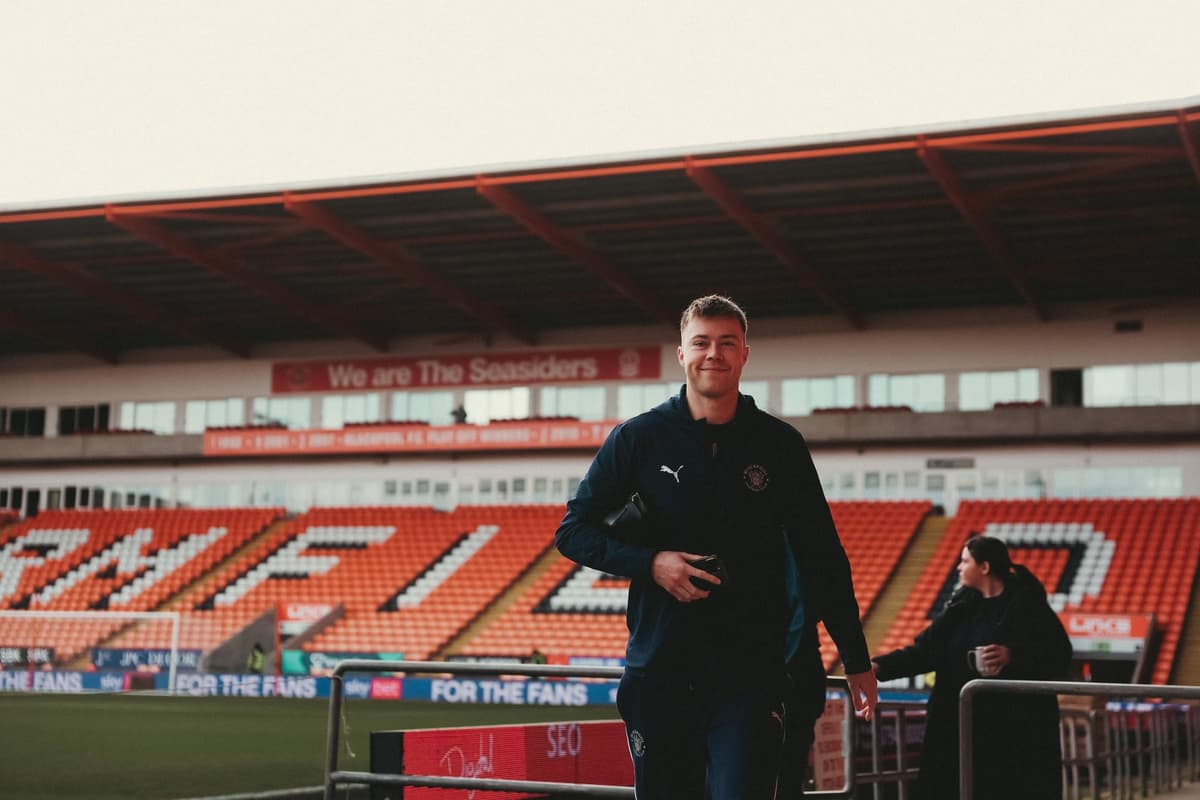 Whitters Boxing Rotherham Blackpool predicted XI and bench V Rotherham United: Two changes from ...