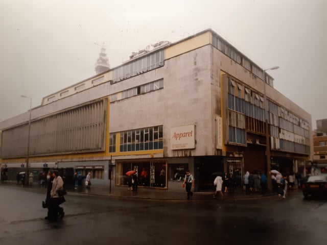 Typical 1990s scene which shows the corner of Corporation Street and West Street. Do you remember Apparel?