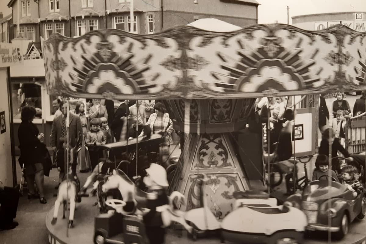 19 beeindruckende alte Bilder von Cleveleys aus 30 Jahren