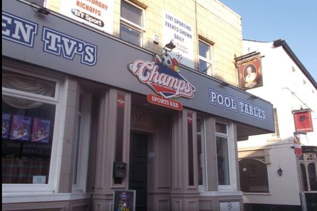 Watch some sports while enjoying a pint or two at 89 Topping Street, Blackpool, FY1 3AA