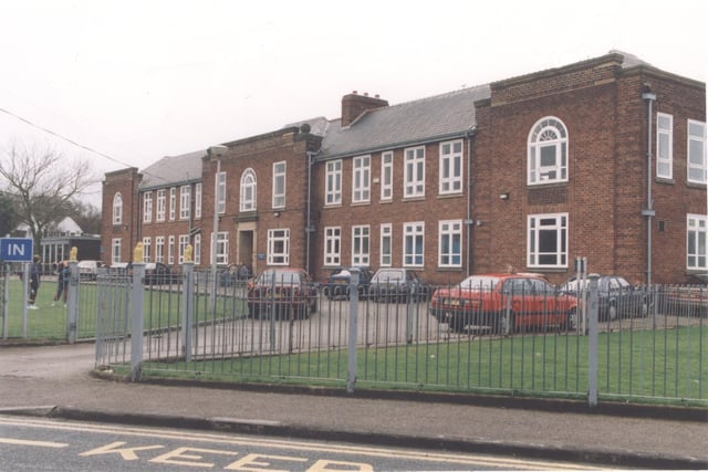 Hodgson High School, March 1994