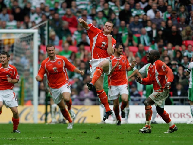 Robbie Williams.