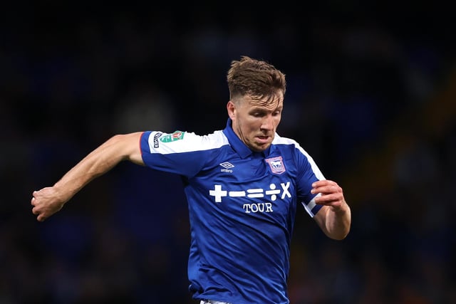 Lee Evans joined Portsmouth on a short-term deal back in March, but will not be extending his stay after it was confirmed he was among the players that would depart Fratton Park.