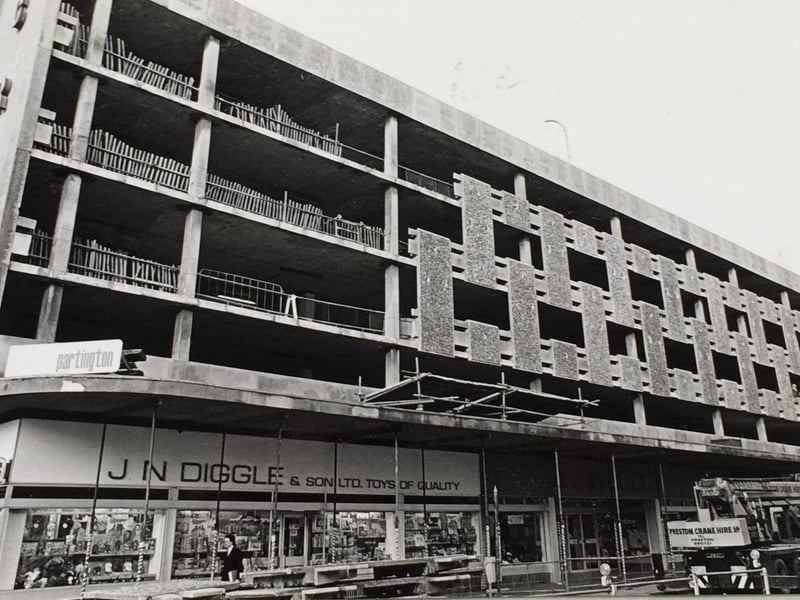 Albert Road multi-storey car park in 1985 begins to come down. The old car park was built in 1964