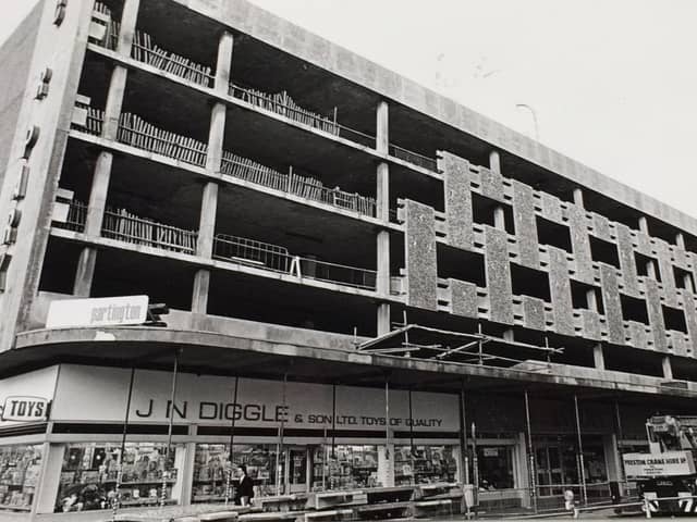 Albert Road multi-storey car park in 1985 begins to come down. The old car park was built in 1964