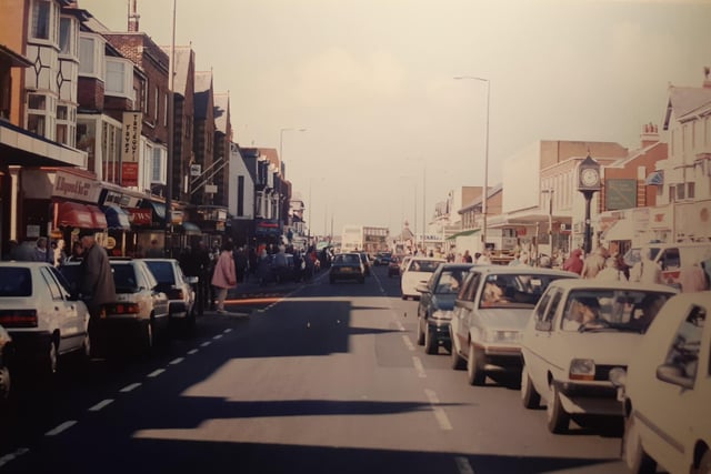Victoria Road West in the 1990s. The Regal Hotel to the left