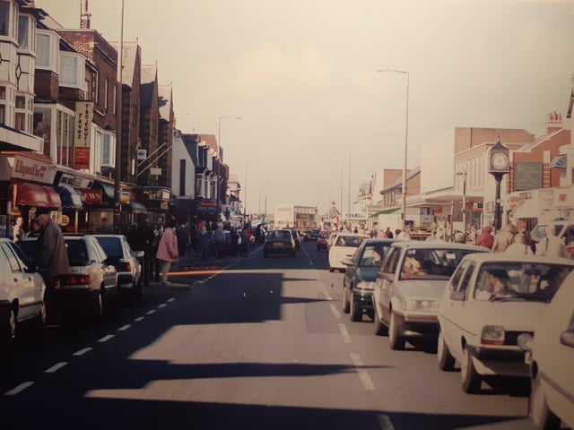 Victoria Road West in the 1990s. The Regal Hotel to the left