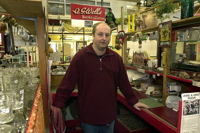 Stallholder Glenn Wells, whose family had been in the market for 46 years in 2000