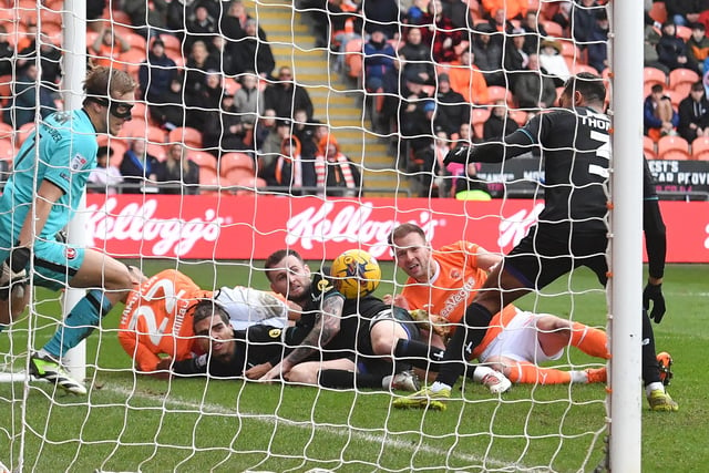 After picking up a knock in the first half, Jordan Rhodes was taken off at the break. During his time on the pitch, he missed a golden opportunity to give the Seasiders the lead, scuffing a shot with the goal at his mercy.