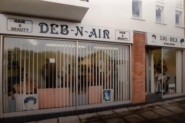Deb N Air had a peach, black and grey colour scheme for its interior back in 1993