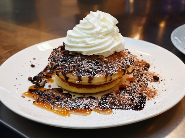 BLACKPOOL/LANCASHIRE POST - 18-02-23 - Staff at the Pancake Hut, Ribby Hall Village, Wrea Green, are ready for pancake day, shrove Tuesday.