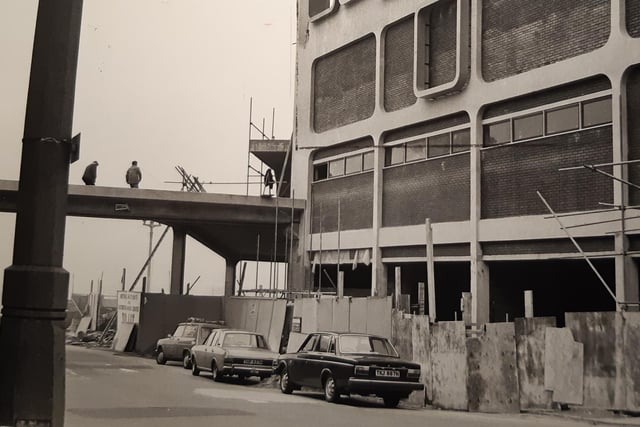 This was the development of the bridge as part of the Palatine development in 1975