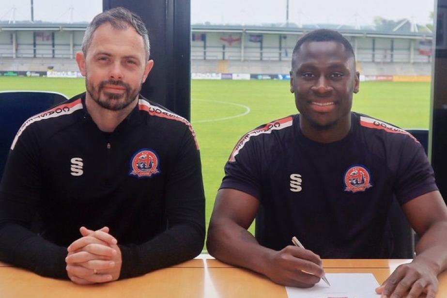AFC Fylde setzt seine Saisonvorbereitung fort, Huddersfield Town ist zu ...