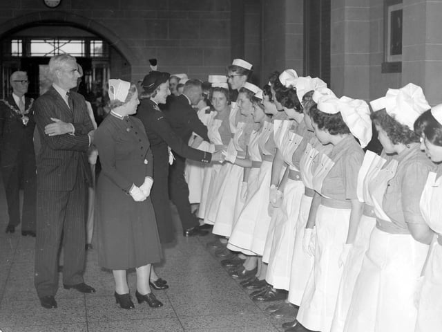 Lady Mountbatten with some of the nurses of Blackpool Victoria Hospital. With her is Mr R Everett (consultant obstetrician and gynocologist), Miss A Sim (Matron) and Mr Walter R Smith (group secretary)