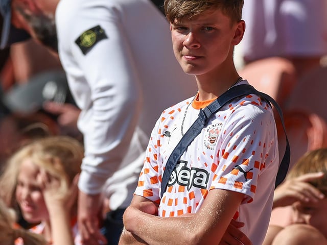 Seasiders supporters showed their support in the sun for Richard Keogh's side.