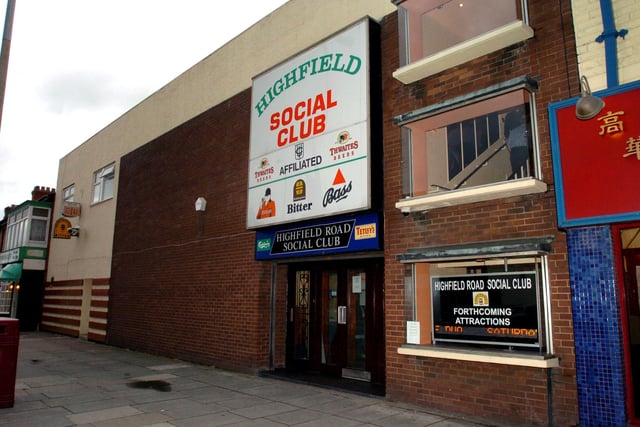 This was Highfield Social Club in Highfield Road, 2004