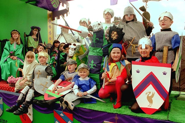 White Church Sunday school on their medieval float, 1998