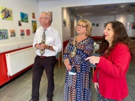 Ayten Nightingale at her art exhibition at the Urban Arts Studio in St Annes opened by St Annes town mayor Karen Harrison with Gavin Harrison also pictured.
Picture by Kitty Mion-Bouman
