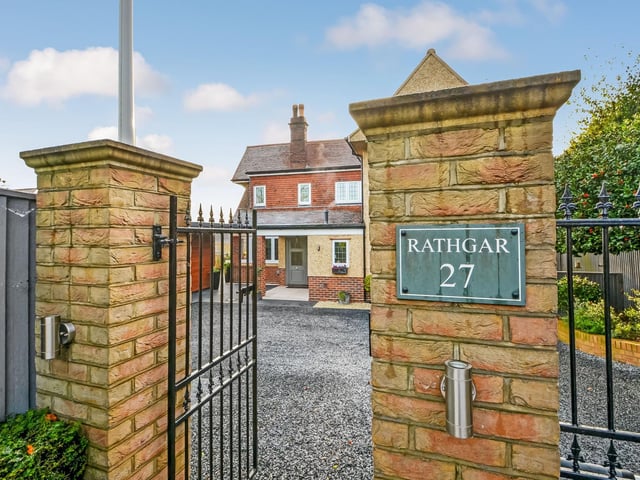 This is Rathgar. A four bedroom home in Portsdown Hill Road, Bedhampton, that is on sale for £1.19m. It is listed by Fine and Country.