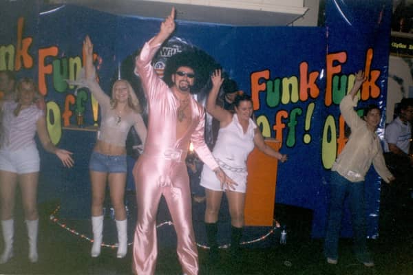 Lionel Vinyl and followers prepare to funk off at Boomerang in 2002
