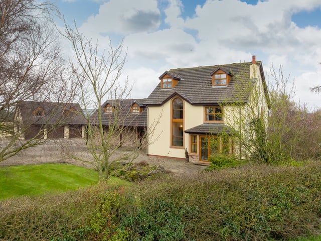 Peel House, Hornby Lane, Preston, PR4 0TX