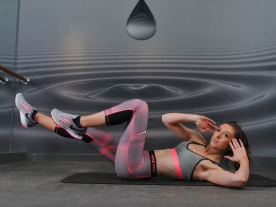 Vicky wears: Nike Pro (grey/pink) sports bra, 28; Nike Pro leggings (grey/pink), 35;
Nike Zoom Pegasus 33 (light grey), 100