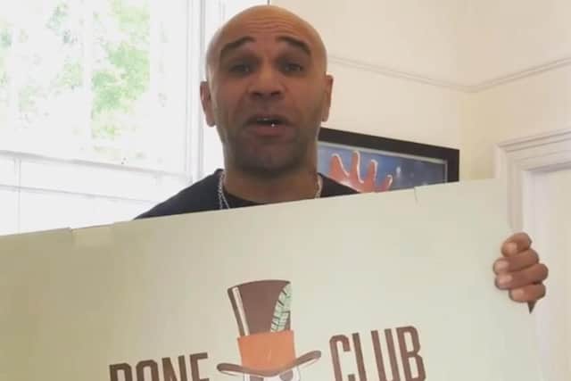 Drum and Bass musician Goldie, who is a fan of backgammon