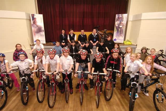 The Boathouse Youth group offers cycling,sports and trips out as well as youth club services